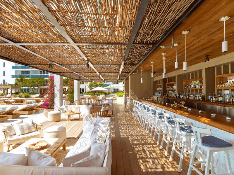 Bar and lounge area
